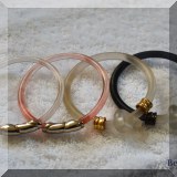 J06. Bracelets. 